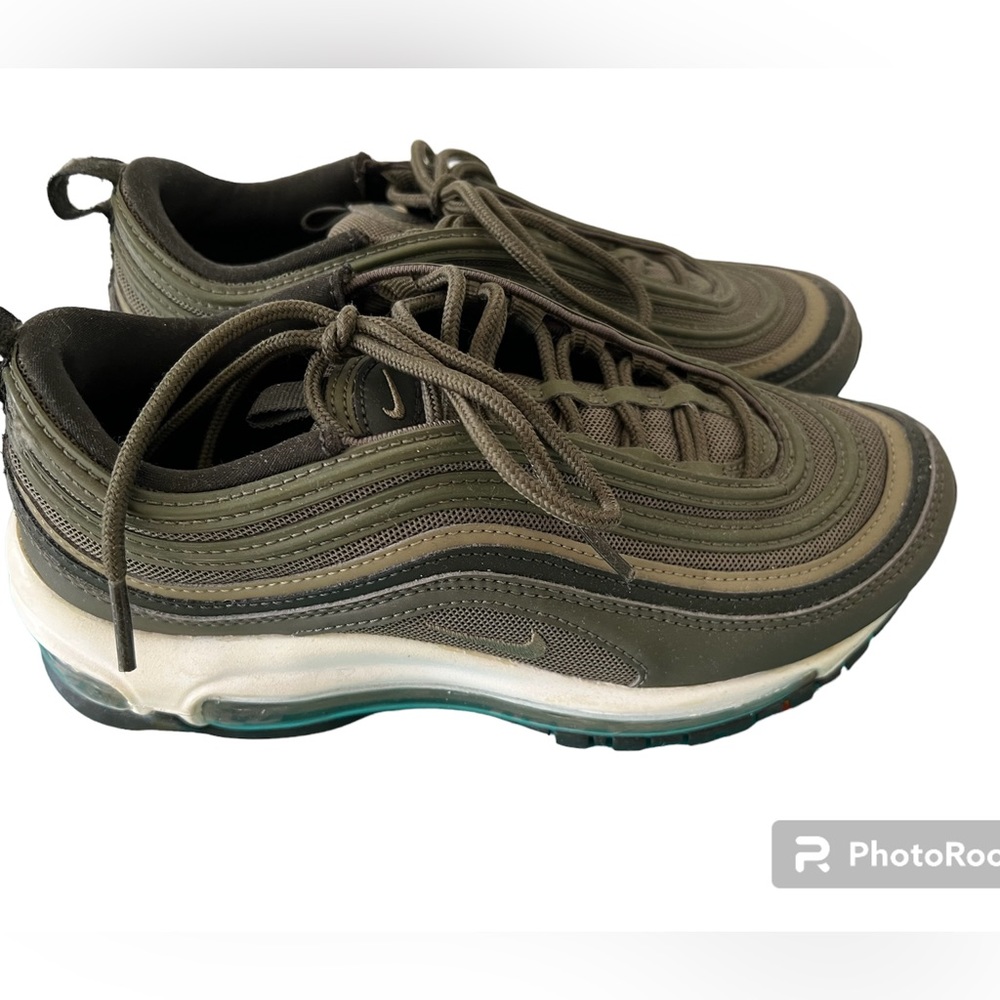 nike air max 97 green. Size 6.5 worn a few times